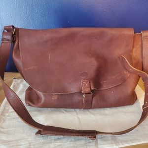 Duluth trading messenger bag